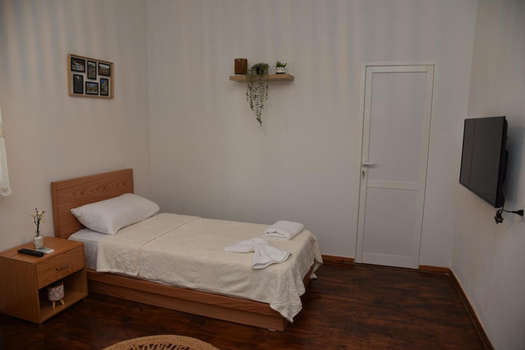 Woodland Apartman Berat Kültér fotó